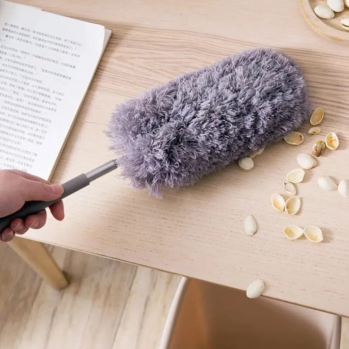Soft Microfiber Feather Duster - Anti-Static Dusting Brush with Extendable Handle for Home Cleaning - Image 2